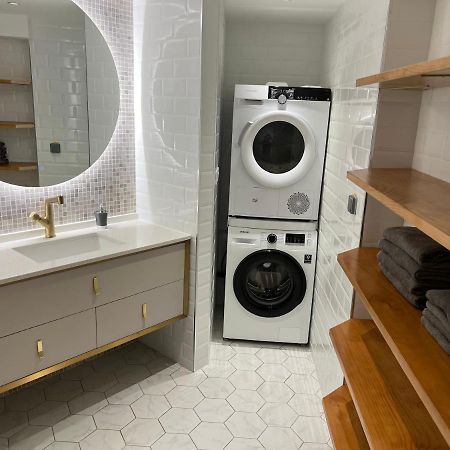 Suite Deluxe Au Carre Cathedrale En Hypercentre Saint Denis Экстерьер фото