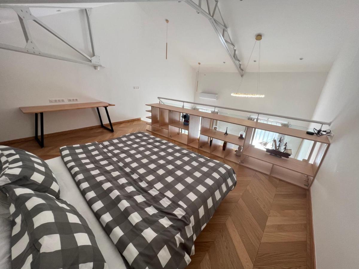 Suite Deluxe Au Carre Cathedrale En Hypercentre Saint Denis Экстерьер фото